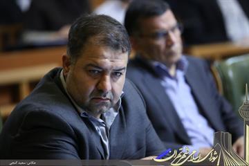 مجید فراهانی در گفت‌وگو با ایسنا مطرح کرد جلسه فوق العاده اعضای شورا با حناچی برای بررسی بودجه در 